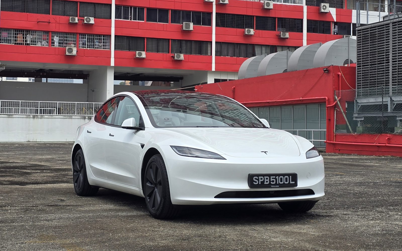 Tesla Model 3 Long Range